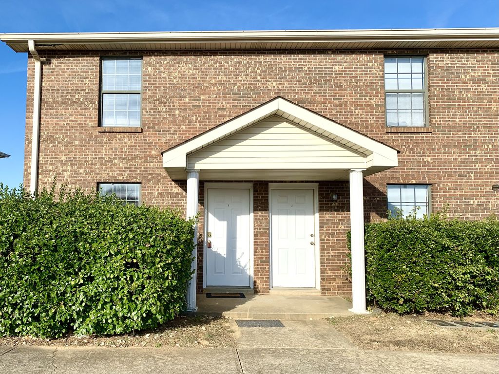 359 Peabody Dr Apt 1, Clarksville, TN 37042
