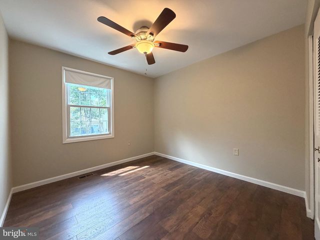 8854 CHERRY OAK CT, Manassas, VA 20109