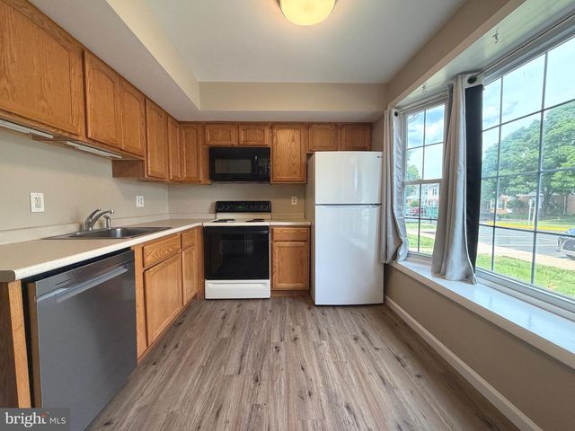 8854 CHERRY OAK CT, Manassas, VA 20109