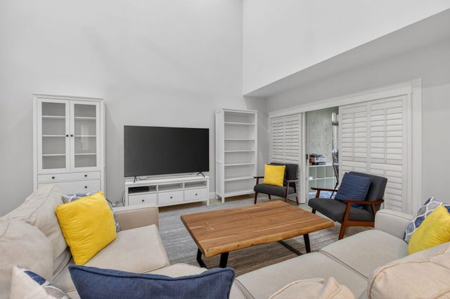 9105 S Boca Gardens Cir S S B, Boca Raton, FL 33496