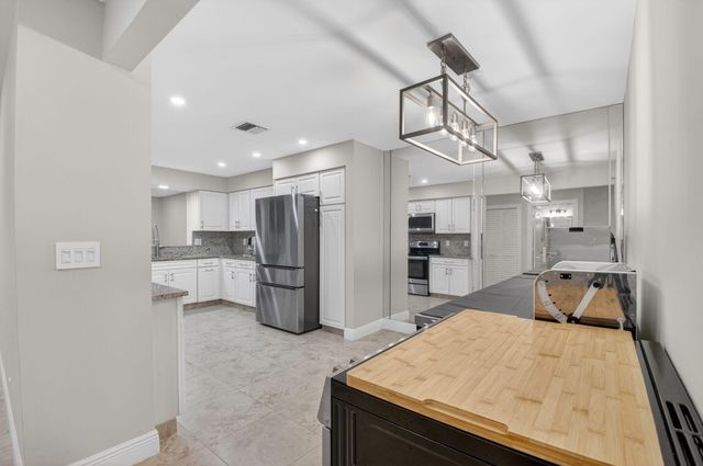 9105 S Boca Gardens Cir S S B, Boca Raton, FL 33496