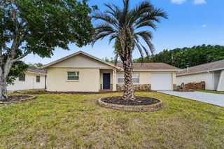 8332 FISHHAWK AVENUE, New Port Richey, FL 34653