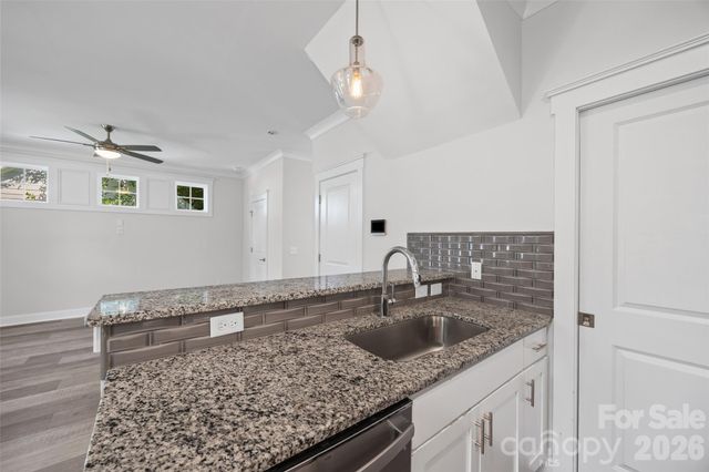 1512 Norris Avenue, Charlotte, NC 28206