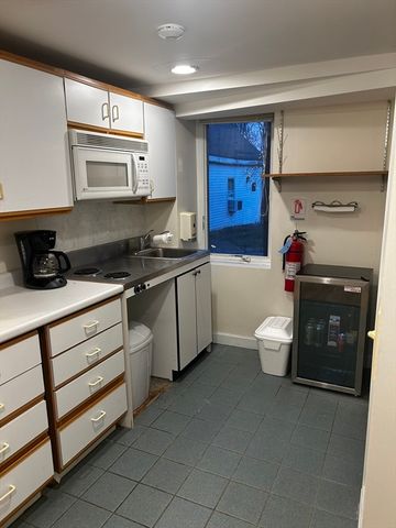 74 Martin Street 2, Essex, MA 01929