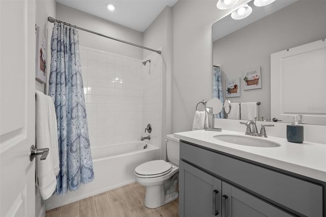 5418 RUSHMERE COURT, Palmetto, FL 34221