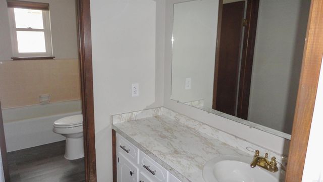 2413 Cook Road, White Hall, AR 71602