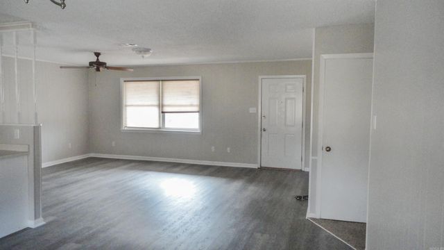 2413 Cook Road, White Hall, AR 71602