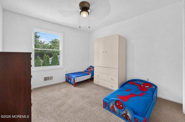 236 Mermaid Avenue, Beachwood, NJ 08722