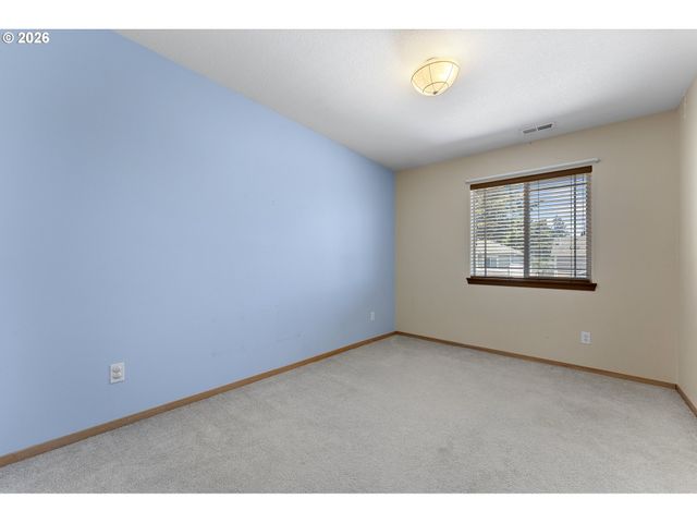 16949 Sw 125TH Pl, Tigard, OR 97224