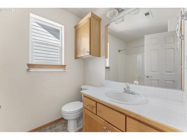 16949 Sw 125TH Pl, Tigard, OR 97224
