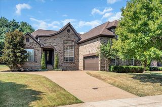 1015 Five Coves Trce, Gallatin, TN 37066