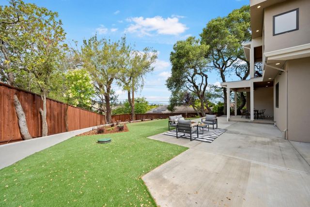 100 Alameda De Las Pulgas, Belmont, CA 94002