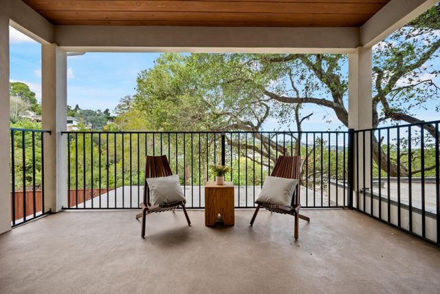 100 Alameda De Las Pulgas, Belmont, CA 94002