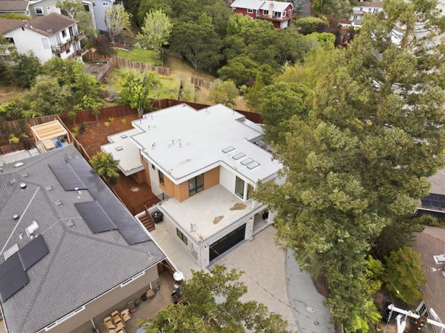 100 Alameda De Las Pulgas, Belmont, CA 94002