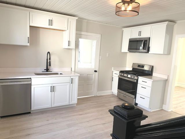 214 S Fordham Avenue, Aurora, IL 60506