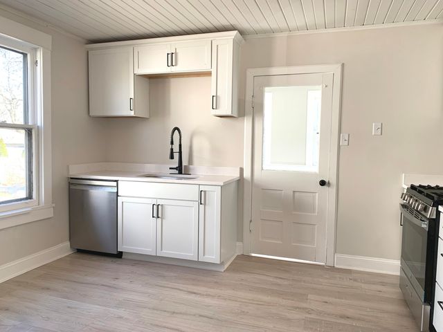 214 S Fordham Avenue, Aurora, IL 60506