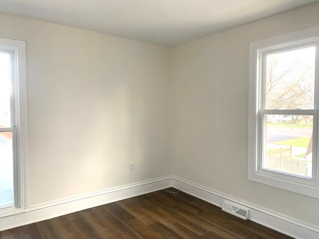 214 S Fordham Avenue, Aurora, IL 60506