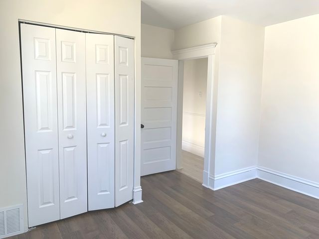 214 S Fordham Avenue, Aurora, IL 60506