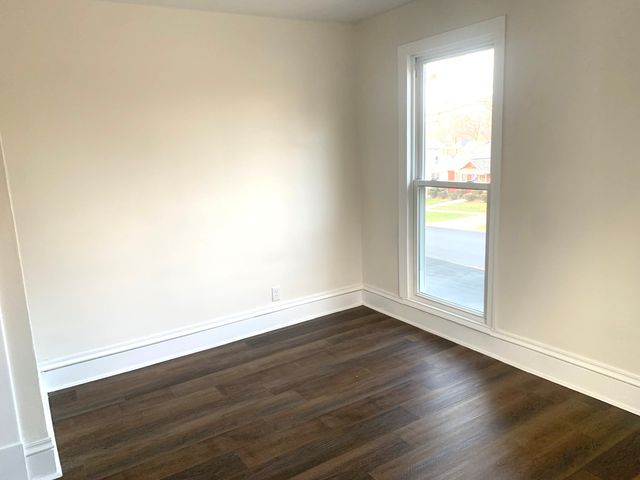 214 S Fordham Avenue, Aurora, IL 60506