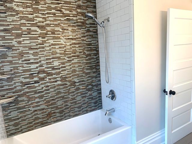 214 S Fordham Avenue, Aurora, IL 60506