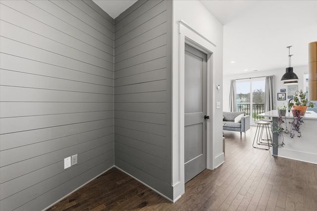 1509 Porter Rd Unit 301, Nashville, TN 37206