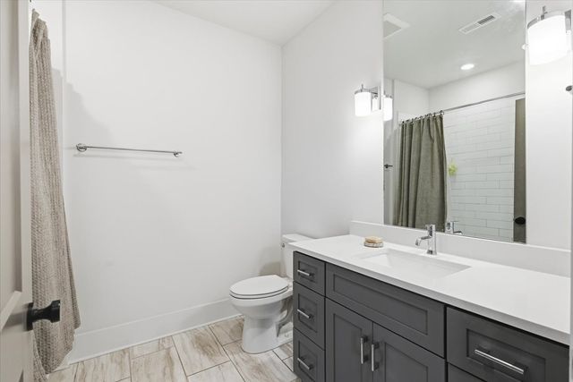 1509 Porter Rd Unit 301, Nashville, TN 37206