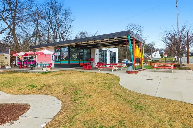 1509 Porter Rd Unit 301, Nashville, TN 37206