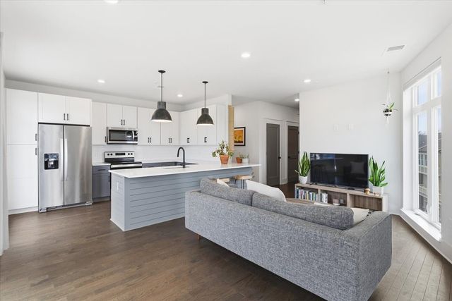 1509 Porter Rd Unit 301, Nashville, TN 37206