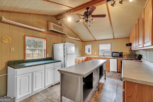 10780 Highway 112, Irwinton, GA 31042