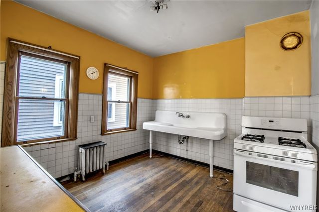 83 Lancaster Avenue, Buffalo, NY 14222