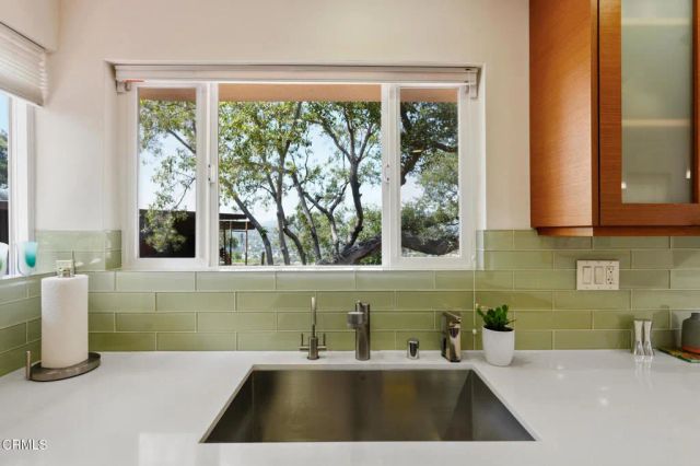 556 Alta Vista Avenue, South Pasadena, CA 91030
