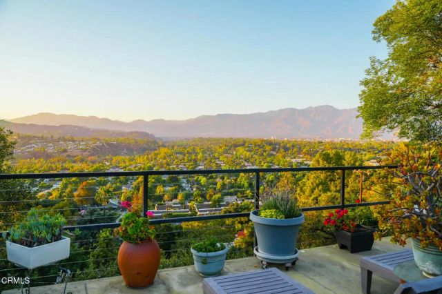556 Alta Vista Avenue, South Pasadena, CA 91030