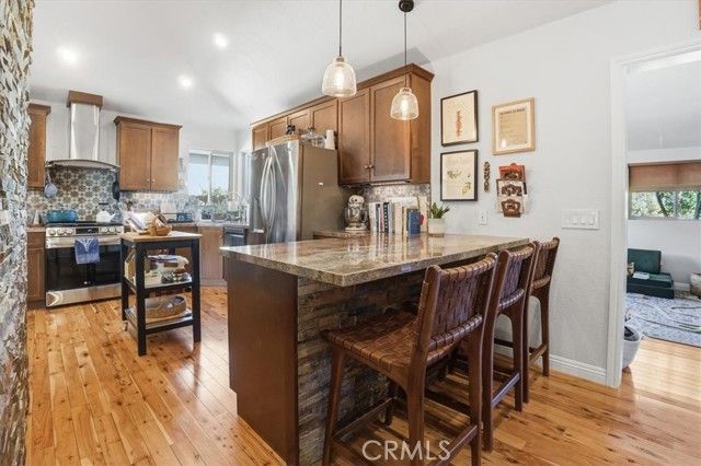 1030 N Cordova, Burbank, CA 91505