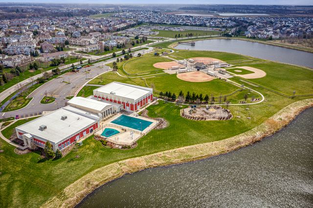 1645 Bayberry Lane, Pingree Grove, IL 60140