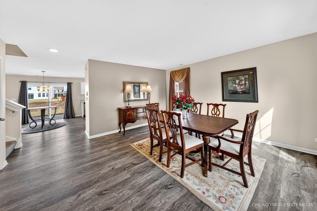 1645 Bayberry Lane, Pingree Grove, IL 60140