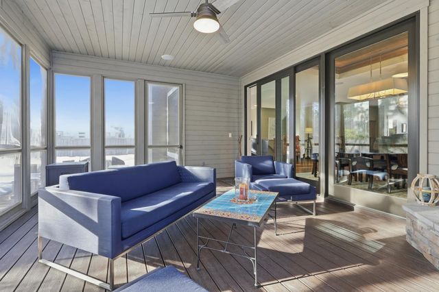 110 Gleahaven Road, Wayzata, MN 55391