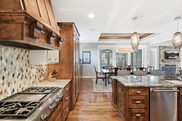 110 Gleahaven Road, Wayzata, MN 55391