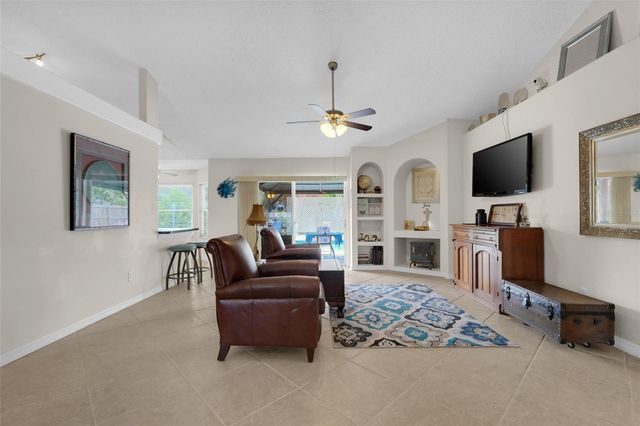 923 HATTERAS AVENUE, Minneola, FL 34715