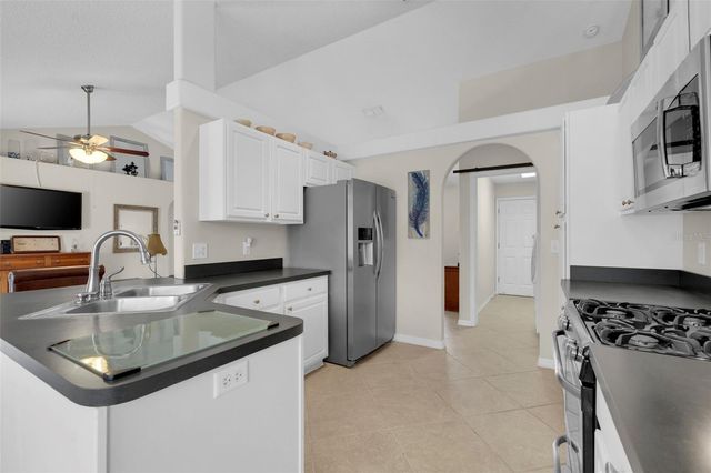923 HATTERAS AVENUE, Minneola, FL 34715