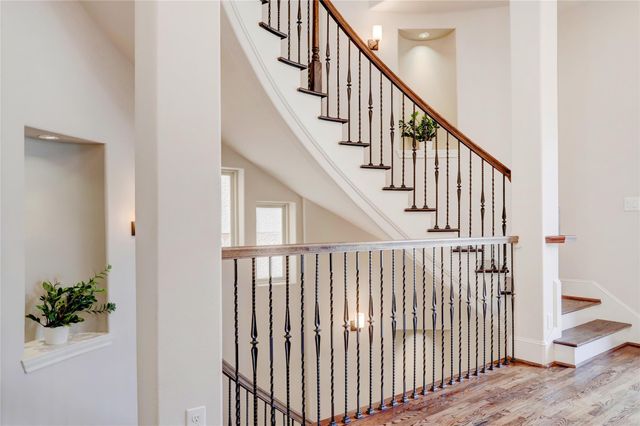 1348 W 25th Street, Houston, TX 77008