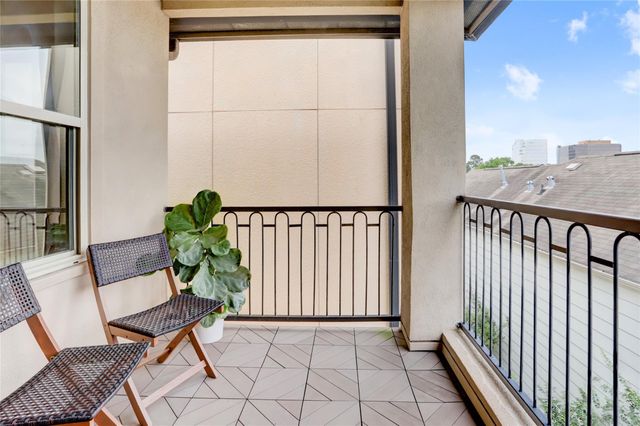 1348 W 25th Street, Houston, TX 77008