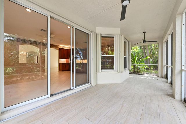 6439 Pebble Creek Way, Boynton Beach, FL 33437