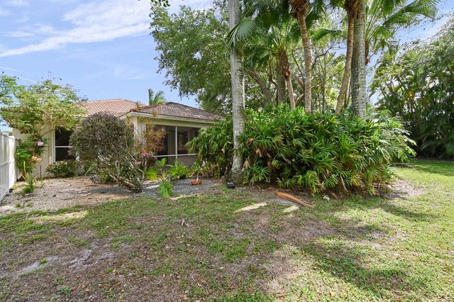 6439 Pebble Creek Way, Boynton Beach, FL 33437