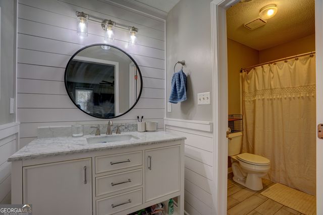 1 River Place Drive SW, Rome, GA 30165