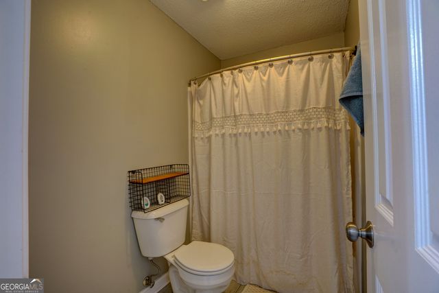 1 River Place Drive SW, Rome, GA 30165