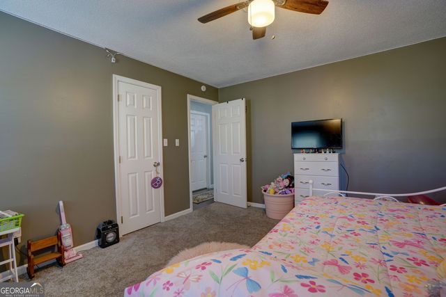 1 River Place Drive SW, Rome, GA 30165