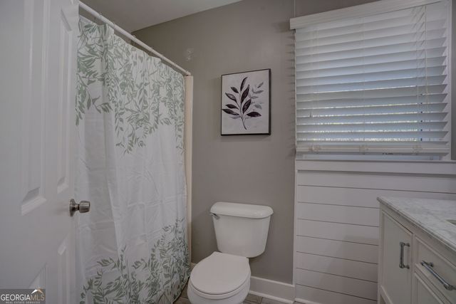 1 River Place Drive SW, Rome, GA 30165