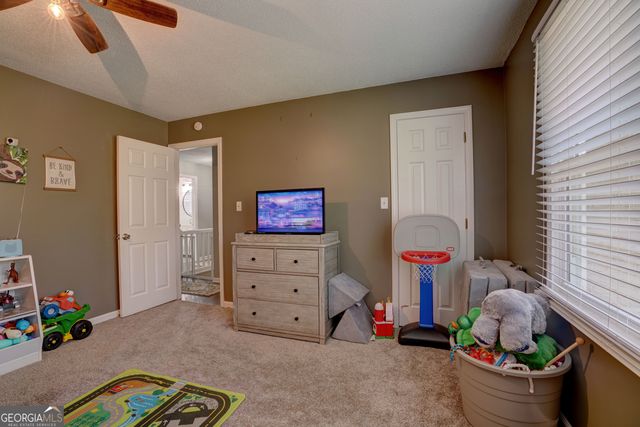 1 River Place Drive SW, Rome, GA 30165