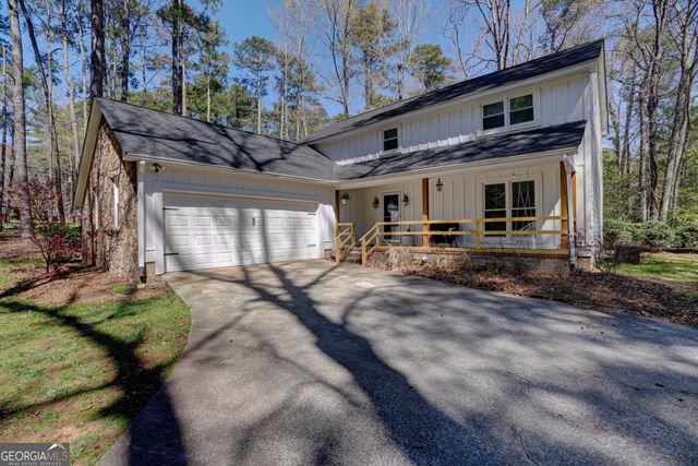 1 River Place Drive SW, Rome, GA 30165