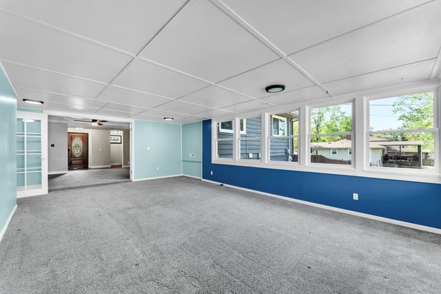 4855 S Tujunga Drive, Springfield, MO 65810